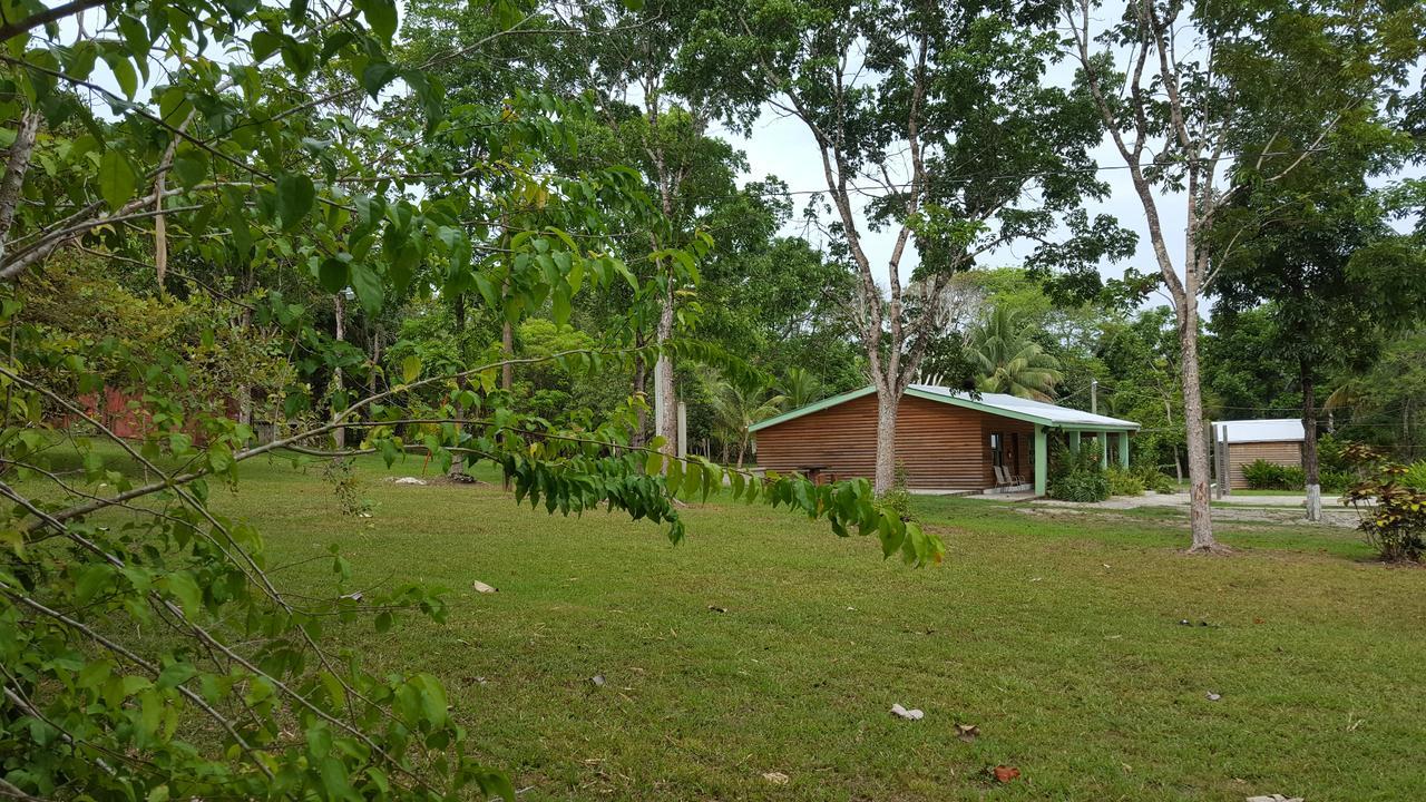 Mahogany Villas Punta Gorda Kültér fotó
