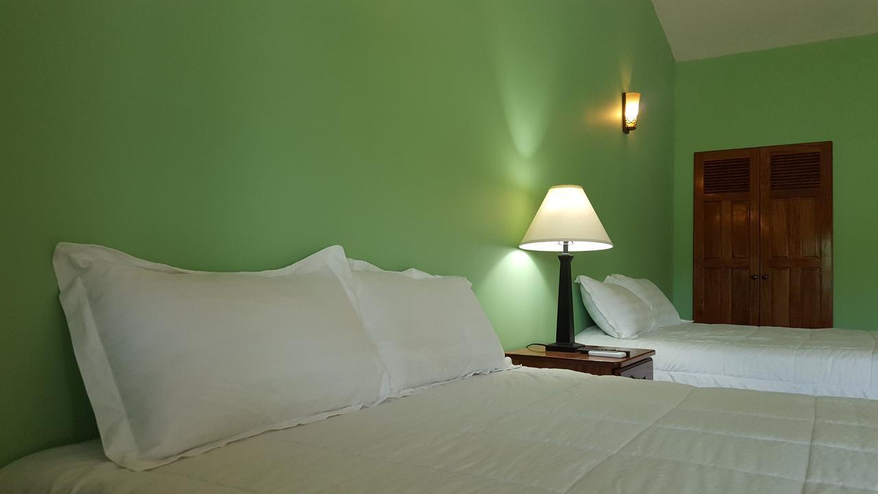 Mahogany Villas Punta Gorda Kültér fotó